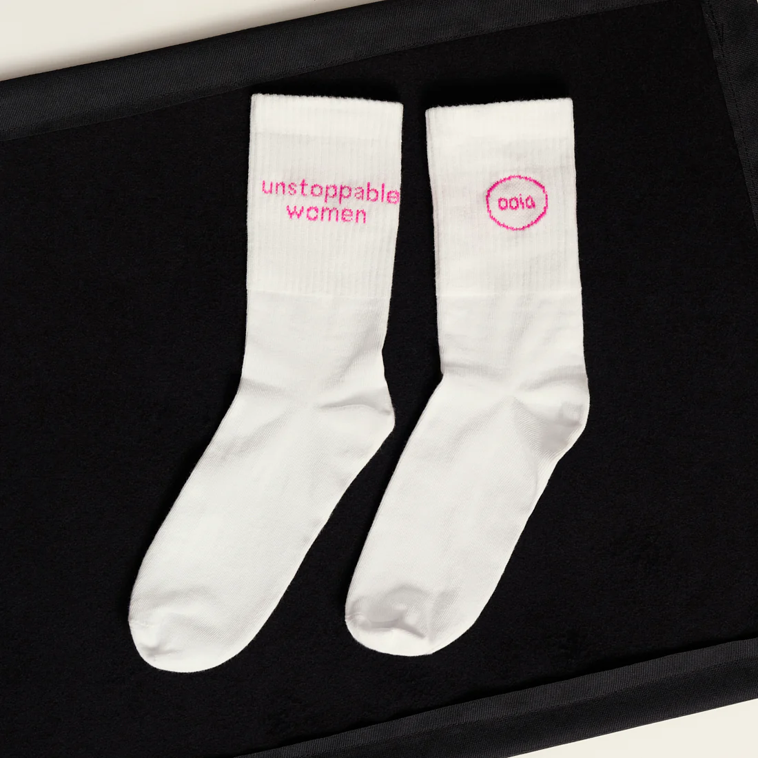 ooia Socken - Unstoppable Woman - Image 3